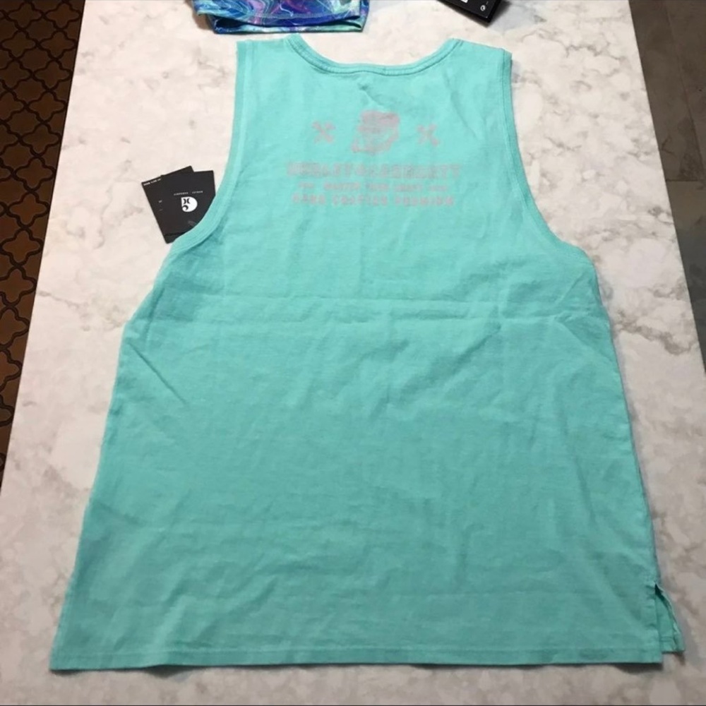 Nike misses medium Hurley biker tank, NWT